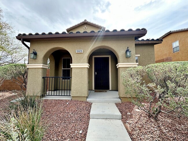 Building Photo - Stylish 3 Bedroom in Providence with Larger Yard on Corner Lot