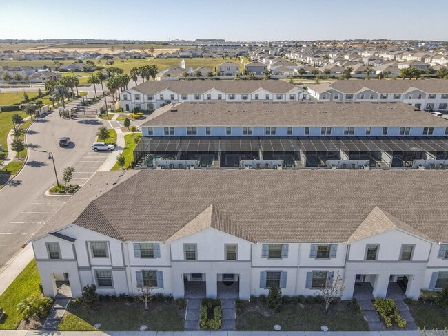 Building Photo - 2404 Tangier Dr