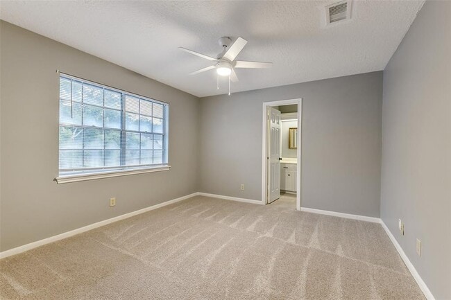 Building Photo - 16019 Stratton Park Dr