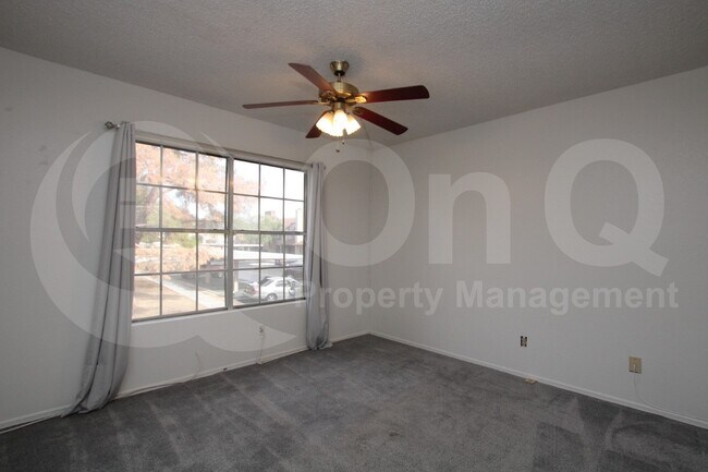 Building Photo - 8111 W Wacker Rd