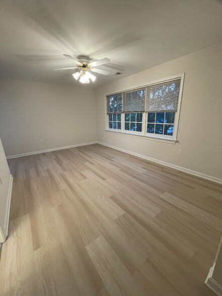 Building Photo - 2510 Heatherwood Ct