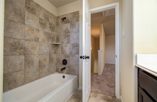 Building Photo - 23003 Black Mountain Ash Ct