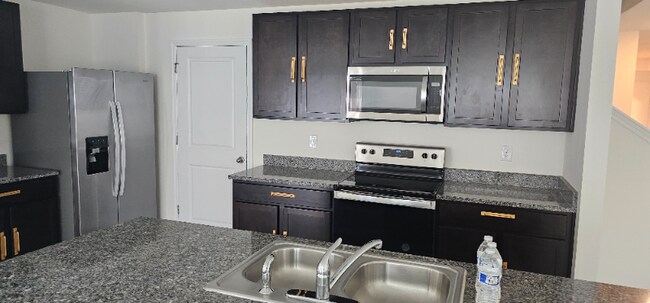 Building Photo - 35288 Spruce Knob Ct