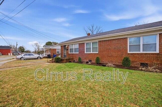 Building Photo - 1 Shelby St