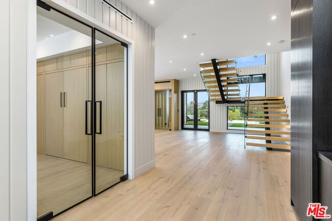 Building Photo - 5625 Penland Rd