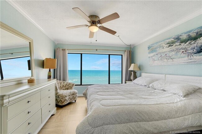 Building Photo - 10310 S Ocean Dr