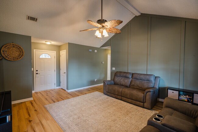 Building Photo - 2007 Ossabaw Dr