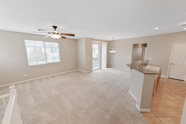 Building Photo - 7322 Fools Gold St