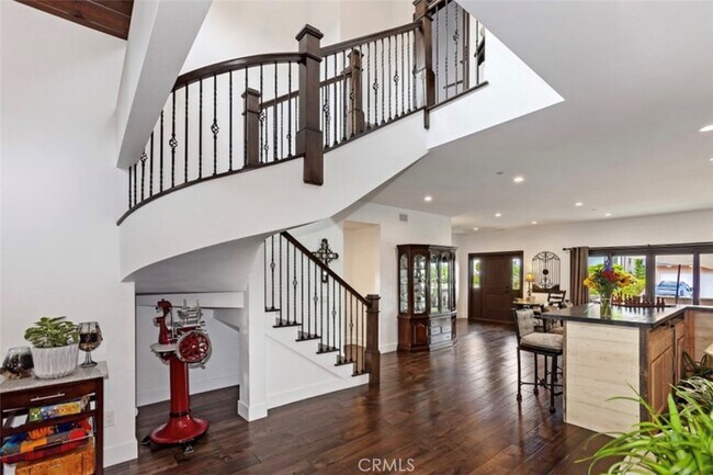 Building Photo - 33791 Colegio Dr
