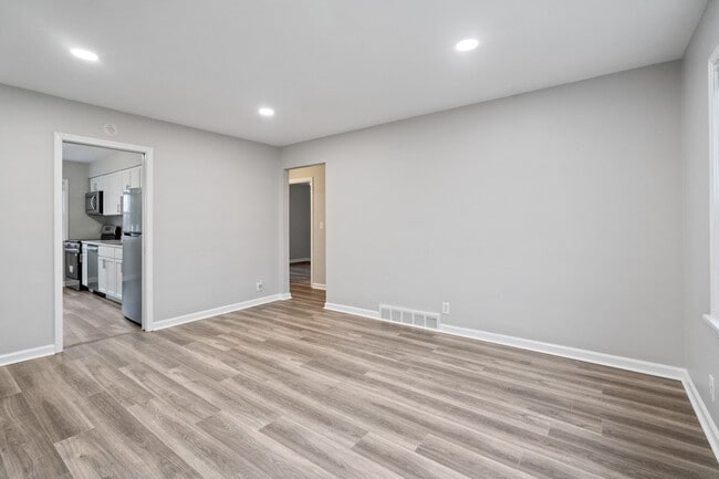 Primary Photo - 2912 Abigail Dr