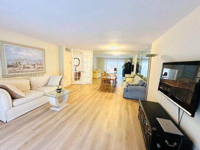 Primary Photo - 500 NE 14th Ave