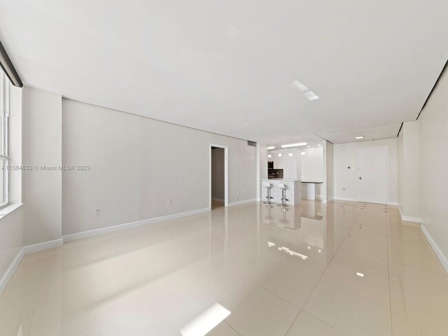 Building Photo - 9801 Collins Ave