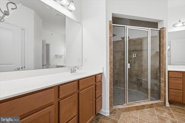 Building Photo - 7411 Brunson Cir