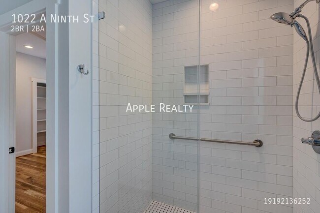 Building Photo - 1022 9th St