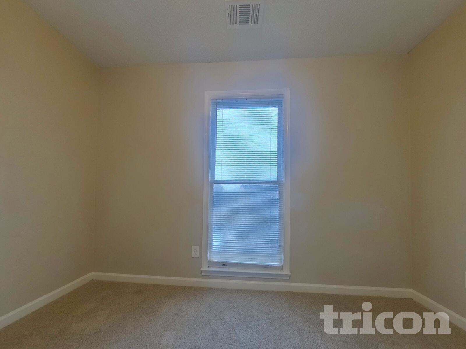 Building Photo - 4901 Martin Farms Rd