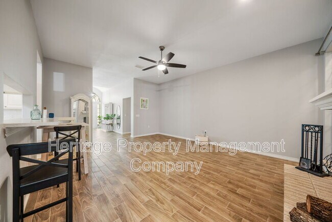 Building Photo - 13511 Thessaly