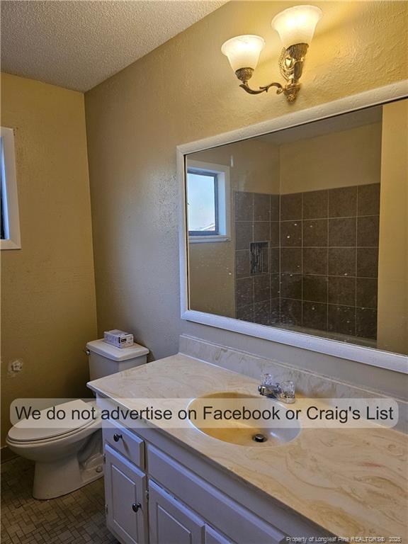 Building Photo - 3013 Folkstone Cir