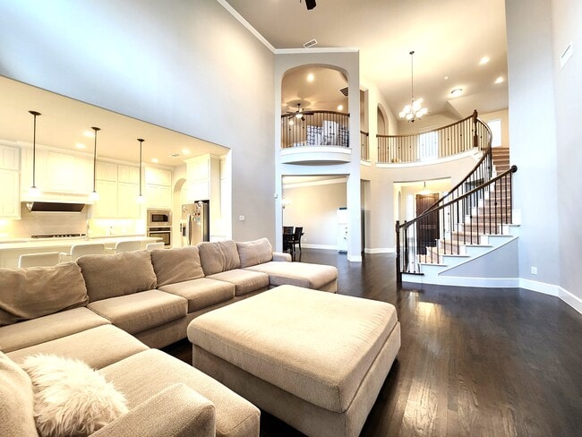 Building Photo - 7163 Split Rein Rd