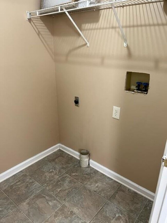 Building Photo - Beautiful 3BD/2B home for Rent!!