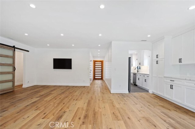 Building Photo - 6942 Wystone Ave