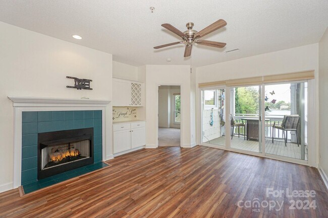 Building Photo - 18840 Nautical Dr