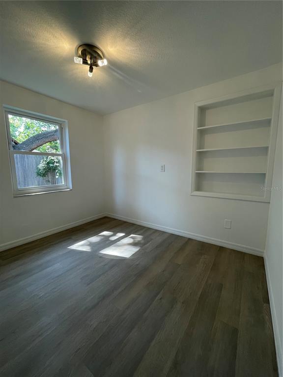 Building Photo - 11241 Temple Ct