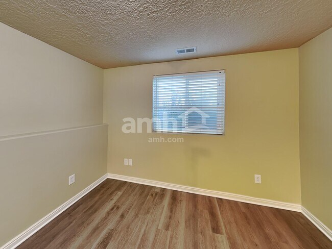 Building Photo - 2848 W 2125 S