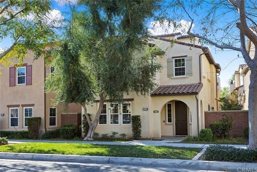 Building Photo - 15826 Elfin Forest Ave