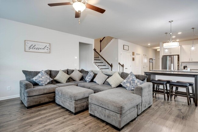 Building Photo - 6383 Whirlaway Rd