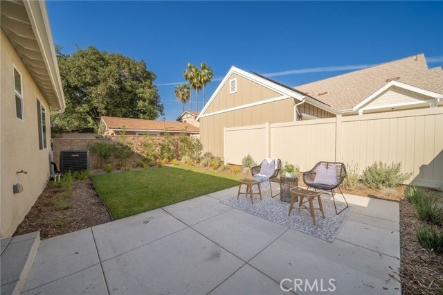 Building Photo - 798 N Amelia Ave