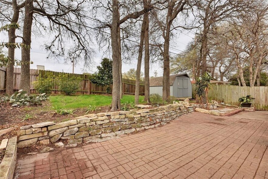Backyard - 11202 Brushy Glen Dr