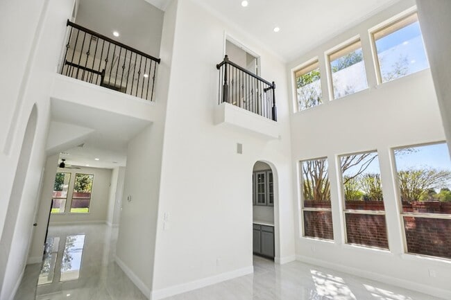 Building Photo - 1123 Penny Worth Dr