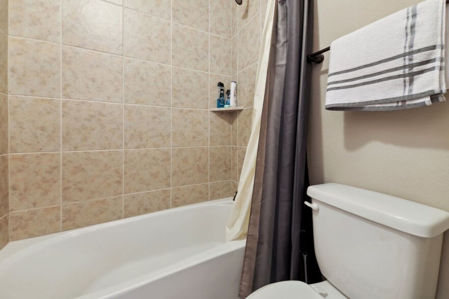 Building Photo - 875 Merino Drive