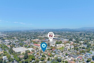 Building Photo - 3 Bedroom, 1 Bathroom Home – Ideal for Stu...