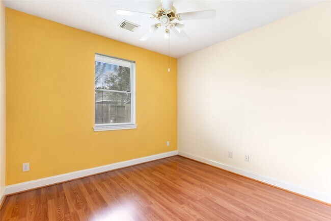 Building Photo - 18418 Hot Creek Ct