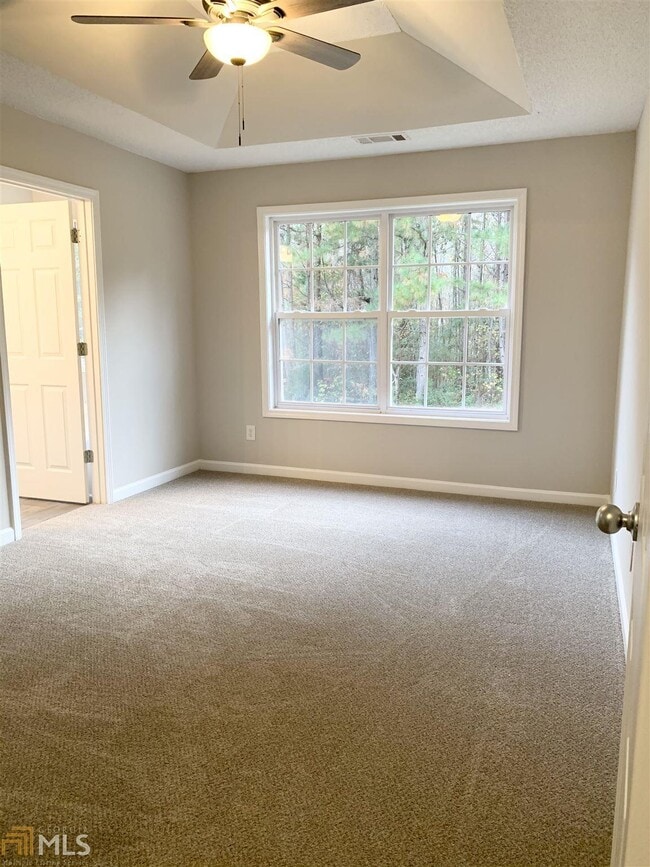 Building Photo - 1225 Persimmon Place Dr