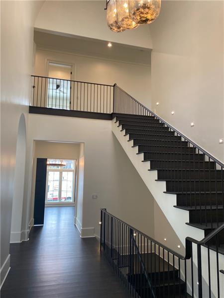 Building Photo - 3517 Knollwood Dr NW