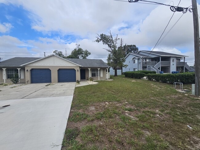 Primary Photo - 4371 Azora Rd