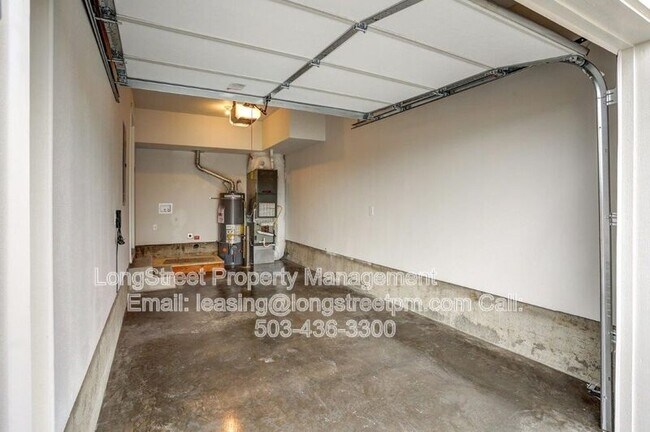 Building Photo - 482 S Monmouth Ave