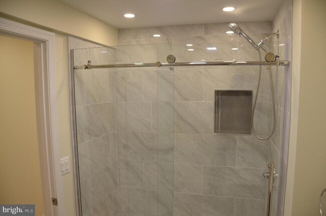 Building Photo - 9012 Paddock Ln