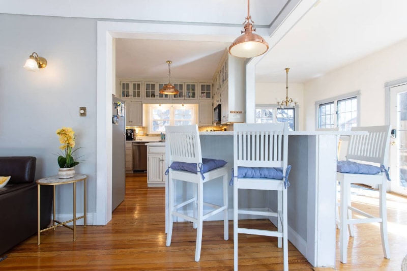 Building Photo - 2542 Pine St