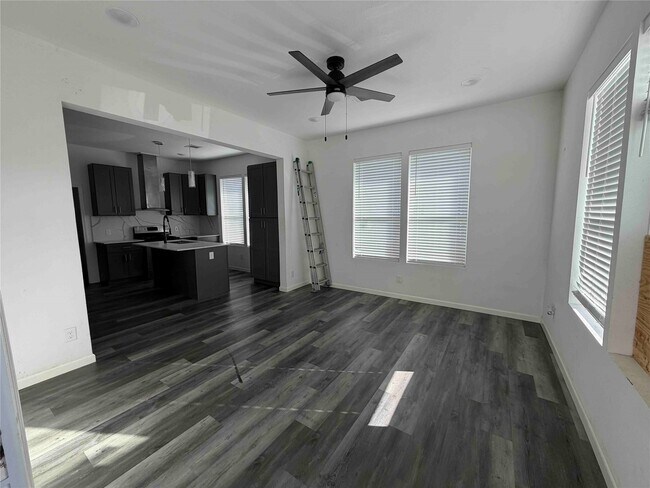 Building Photo - 2404 Burkett St.