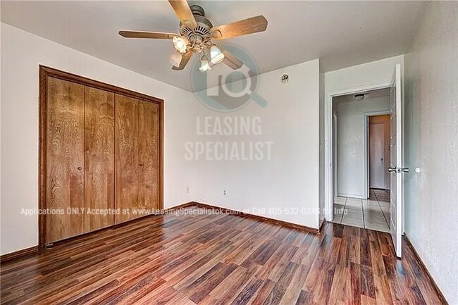 Building Photo - West Norman 3 Bed 2 Bath Home!