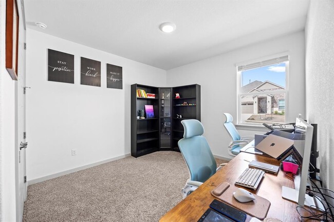 Building Photo - 329 Black Sheep Cv