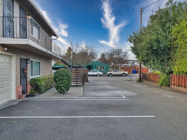 Building Photo - 16016 Marcella St