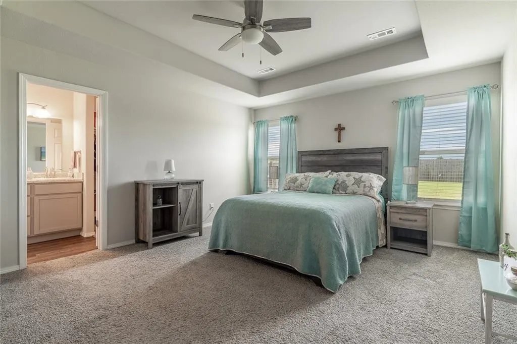 Building Photo - 636 Woodcreek Lp
