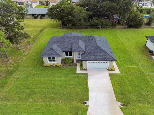 Building Photo - 4510 Boabadilla Ave