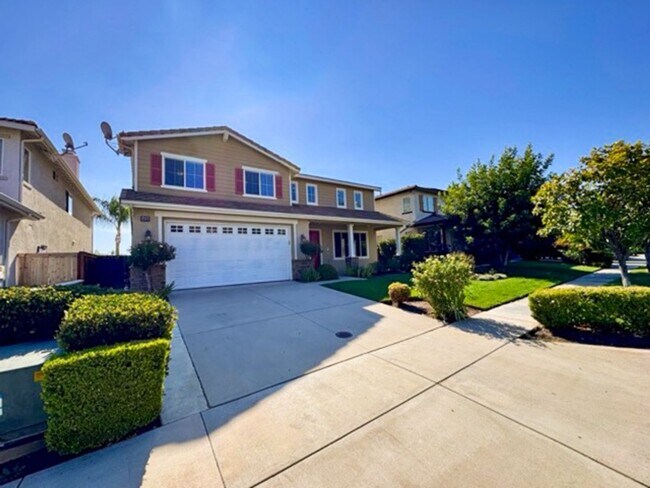 Building Photo - Oversized 5 bedroom Copper Canyon Murrieta...