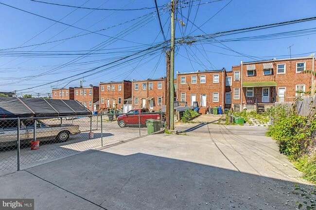 Building Photo - 416 Hornel St