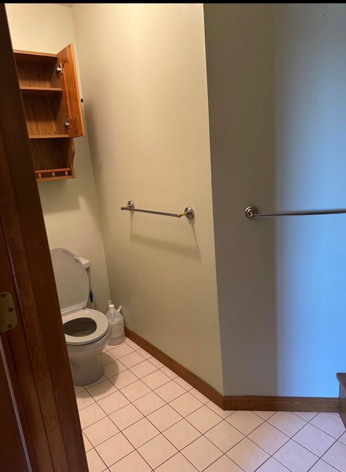 Master bath - 10929 Lincoln Hwy E